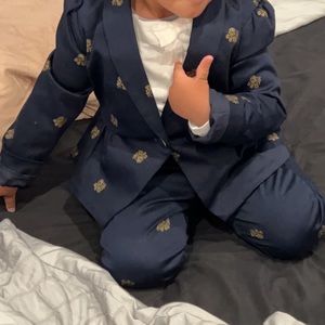 Janie and jack navy and gold suit for toddler girl